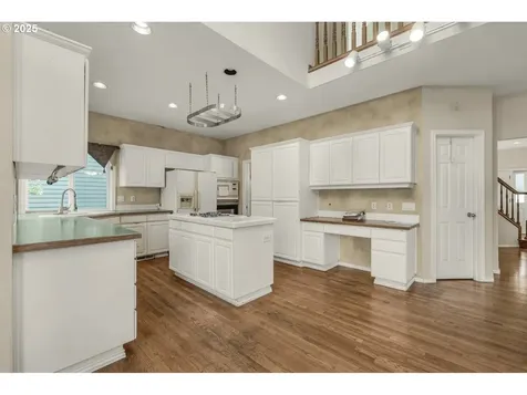28525 SW Cascade Loop Wilsonville OR 97070