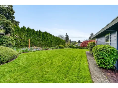 540 E Fairfield Street Gladstone OR 97027