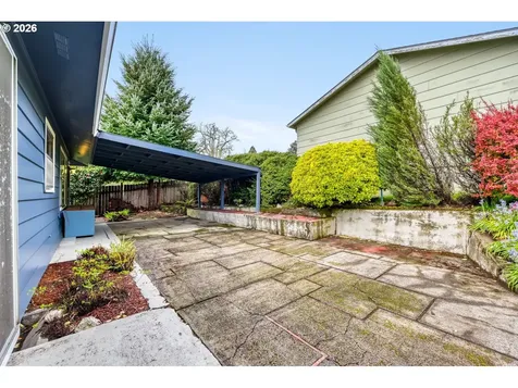 540 E Fairfield Street Gladstone OR 97027