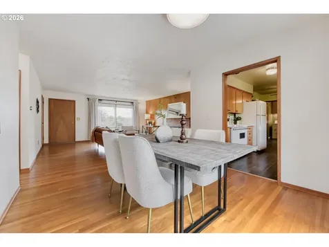 540 E Fairfield Street Gladstone OR 97027