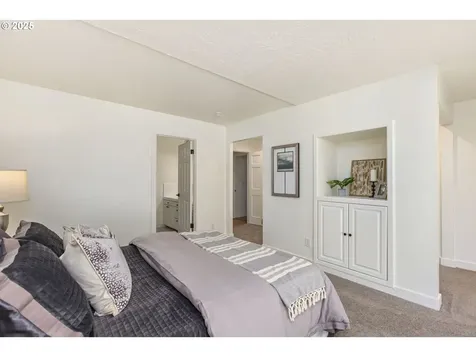 3412 SW 13th Avenue Portland OR 97239