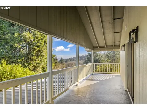 3412 SW 13th Avenue Portland OR 97239