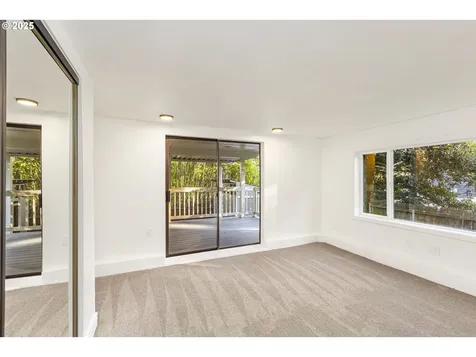 3412 SW 13th Avenue Portland OR 97239