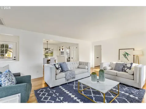 3412 SW 13th Avenue Portland OR 97239