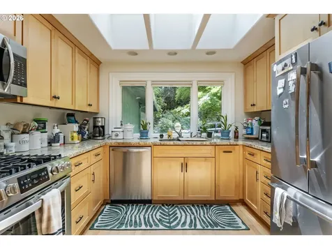 4500 W Burnside Road Portland OR 97210