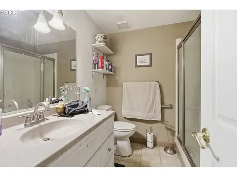 5608 NE 38th Street Vancouver WA 98661