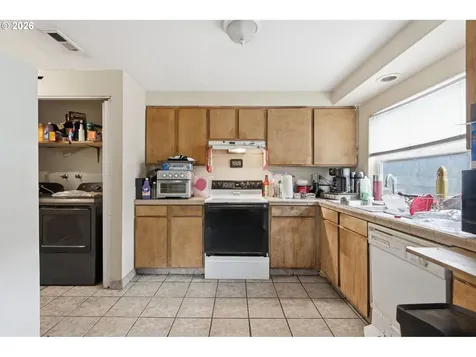 5608 NE 38th Street Vancouver WA 98661