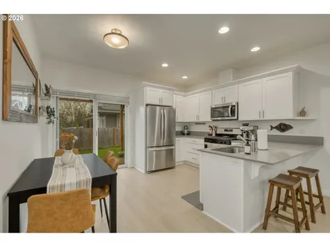 1636 S Mike Drive Newberg OR 97132
