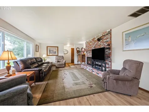 17125 SE Shadow Court Milwaukie OR 97267