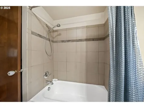 17125 SE Shadow Court Milwaukie OR 97267