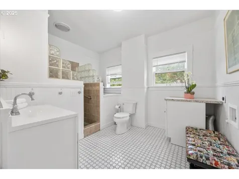 3205 NE 65th Avenue Portland OR 97213