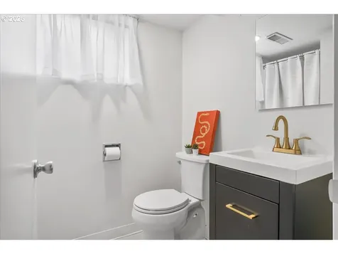 3205 NE 65th Avenue Portland OR 97213