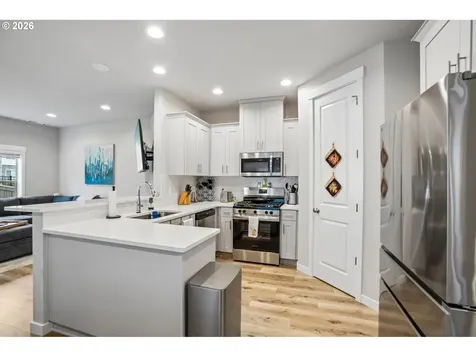 16786 SE Scouters Mountain Road Happy Valley OR 97086