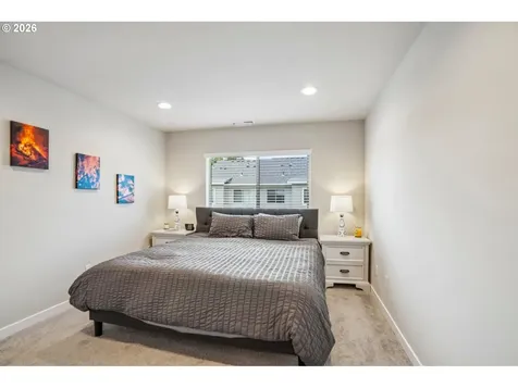16786 SE Scouters Mountain Road Happy Valley OR 97086