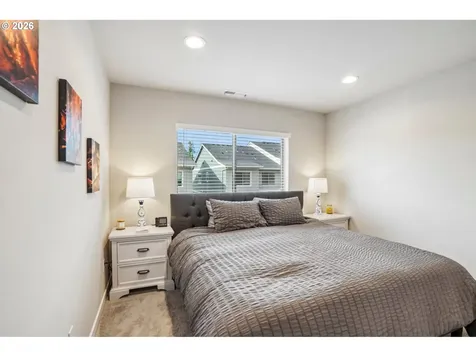 16786 SE Scouters Mountain Road Happy Valley OR 97086