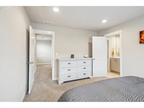16786 SE Scouters Mountain Road Happy Valley OR 97086