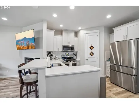 16786 SE Scouters Mountain Road Happy Valley OR 97086