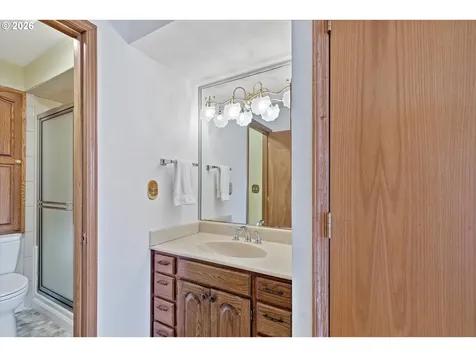 145 NW Inlet Avenue Lincoln City OR 97367