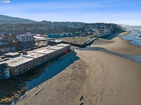 145 NW Inlet Avenue Lincoln City OR 97367