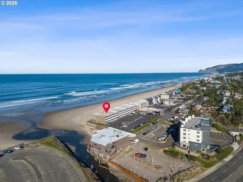 145 NW Inlet Avenue Lincoln City OR 97367