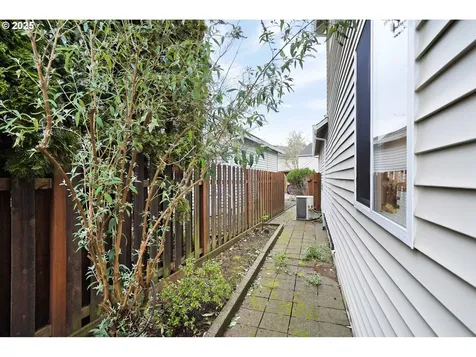 6253 SW Arbor Grove Drive Corvallis OR 97333