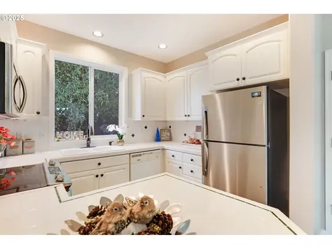 6253 SW Arbor Grove Drive Corvallis OR 97333