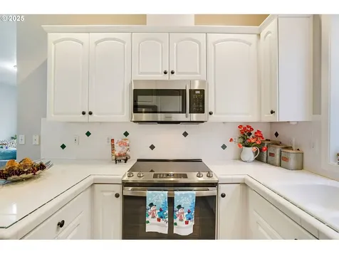 6253 SW Arbor Grove Drive Corvallis OR 97333