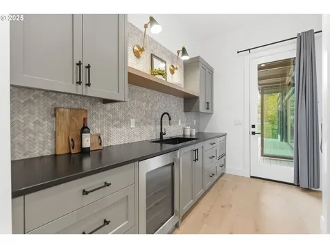 15299 NE Quarry Road Newberg OR 97132