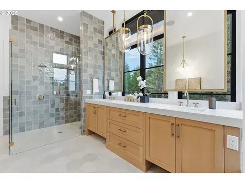 15299 NE Quarry Road Newberg OR 97132