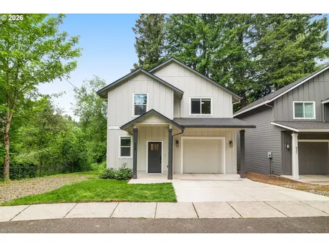 939 SE Roberts Avenue Gresham OR 97080