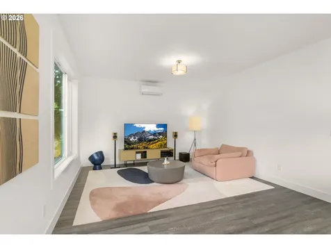 939 SE Roberts Avenue Gresham OR 97080