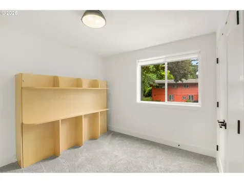 939 SE Roberts Avenue Gresham OR 97080