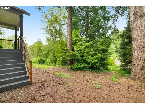 939 SE Roberts Avenue Gresham OR 97080