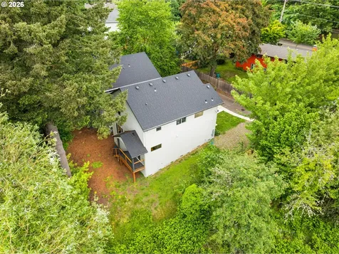 939 SE Roberts Avenue Gresham OR 97080