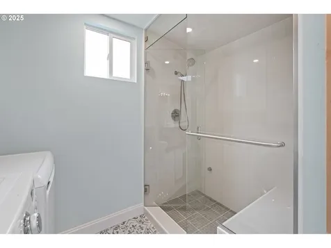 9342 N Saint Johns Avenue Portland OR 97203