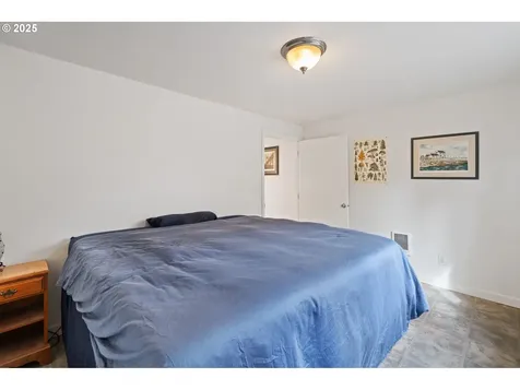 9342 N Saint Johns Avenue Portland OR 97203