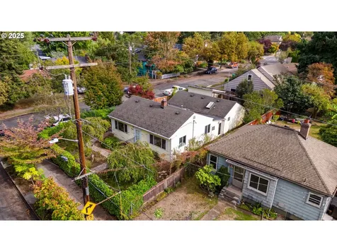 9342 N Saint Johns Avenue Portland OR 97203