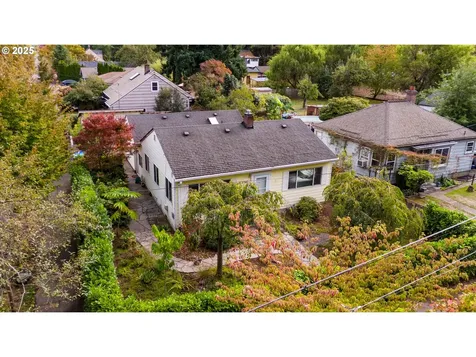 9342 N Saint Johns Avenue Portland OR 97203