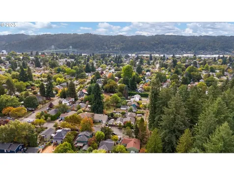 9342 N Saint Johns Avenue Portland OR 97203