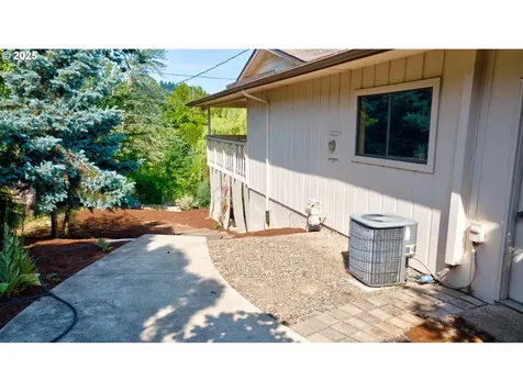 3621 Elderberry Drive S Salem OR 97302