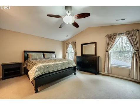 3822 SE 189th Avenue Vancouver WA 98683