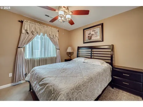 3822 SE 189th Avenue Vancouver WA 98683