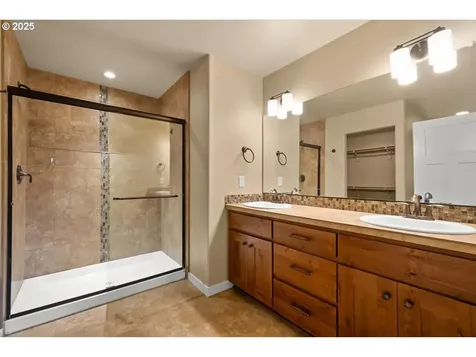 4107 NE 109th Circle Vancouver WA 98686