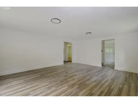 6405 Westside Highway Castle Rock WA 98611