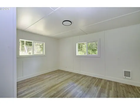 6405 Westside Highway Castle Rock WA 98611