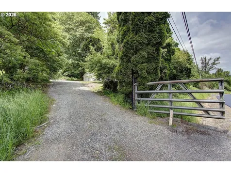 6405 Westside Highway Castle Rock WA 98611