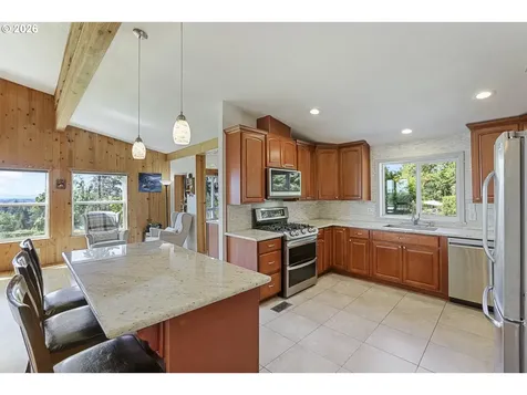 33411 Blaha Road Warren OR 97053