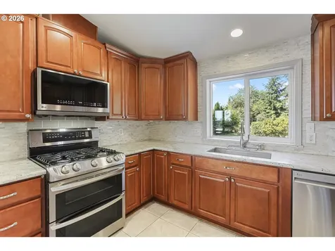 33411 Blaha Road Warren OR 97053