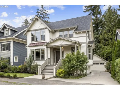 8235 SW 47th Avenue Portland OR 97219