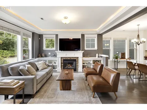 8235 SW 47th Avenue Portland OR 97219